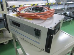 RF電源　<br />
ENI OEM-1250-02<br />
13.56MHz　1.25kw