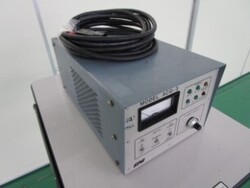 RF電源　<br />
ENI　ACG-3LP2　<br />
300w