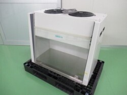 卓上型クリーンベンチ　<br />
日本エアーテック　KVM-1007　<br />
W1000 D600 H850